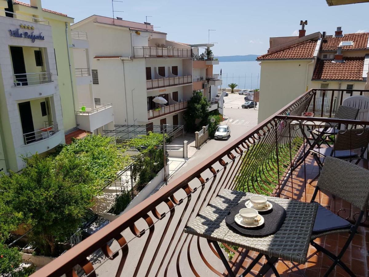 Apartment Kate Podgora Bagian luar foto
