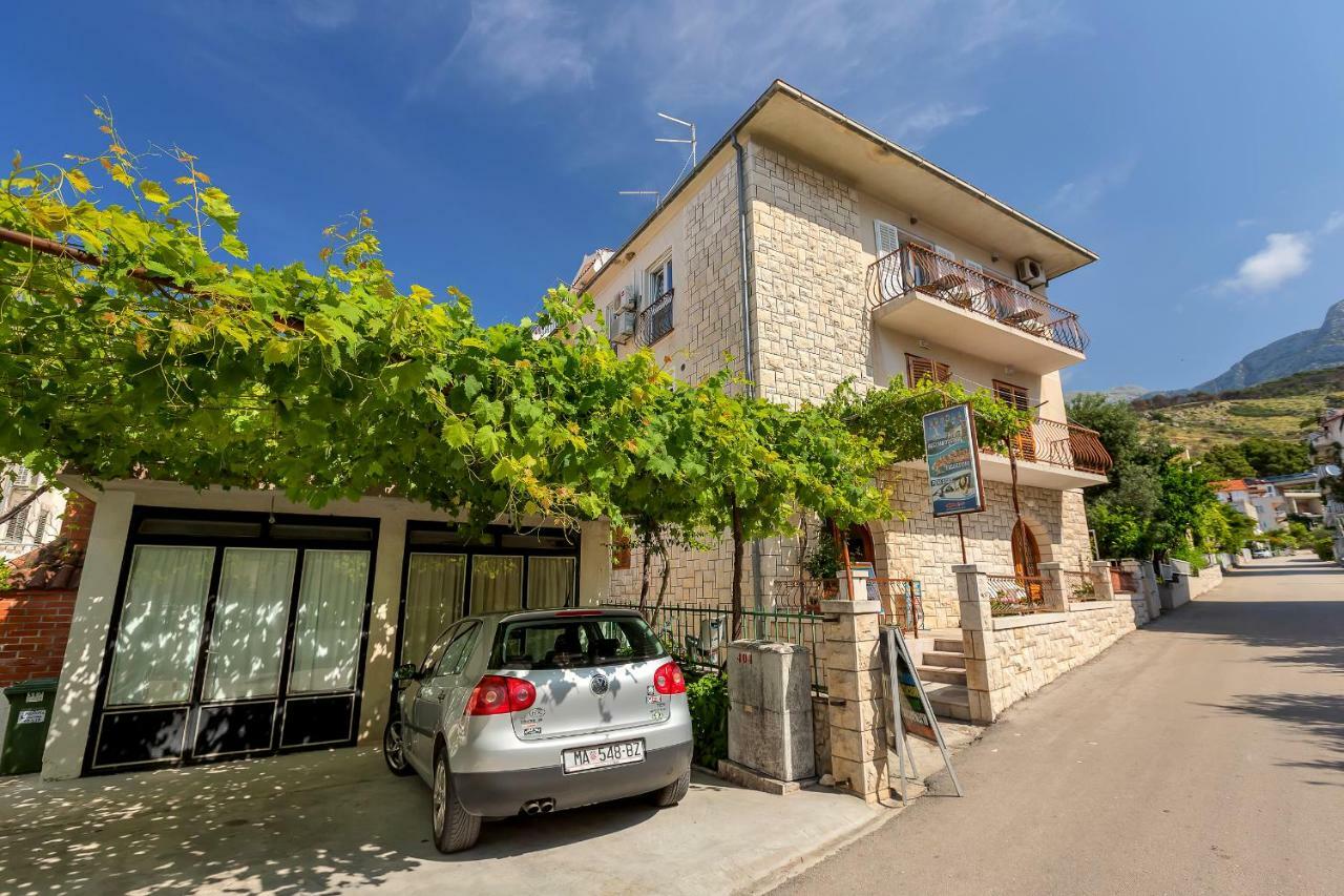 Apartment Kate Podgora Bagian luar foto