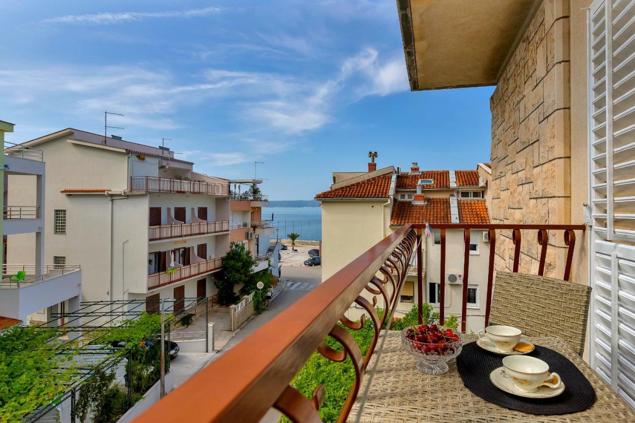 Apartment Kate Podgora Bagian luar foto